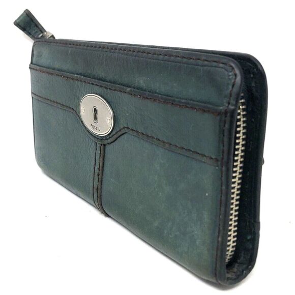 FOSSIL Marlow Pebbled Leather  Zip Around Wallet Green w/Silver Key Hole Logo - Picture 1 of 13